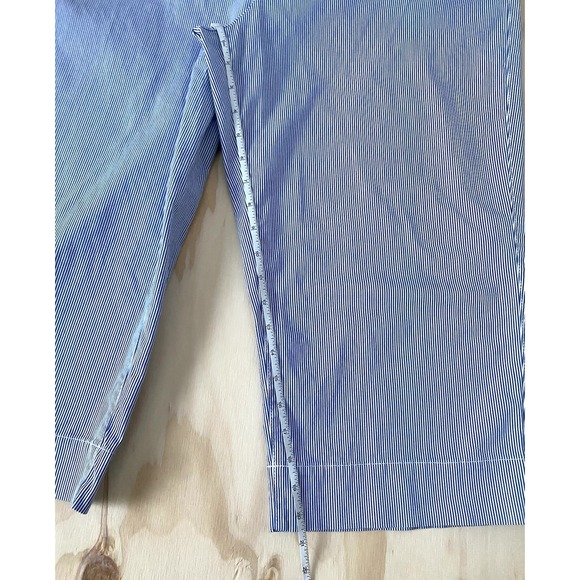 Talbots blue and white wide crop Capri pants size 16P Plus Size - Picture 4 of 9